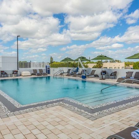 Wyndham Garden Ft Lauderdale Airport & Cruise Port Hotel Dania Beach Bagian luar foto