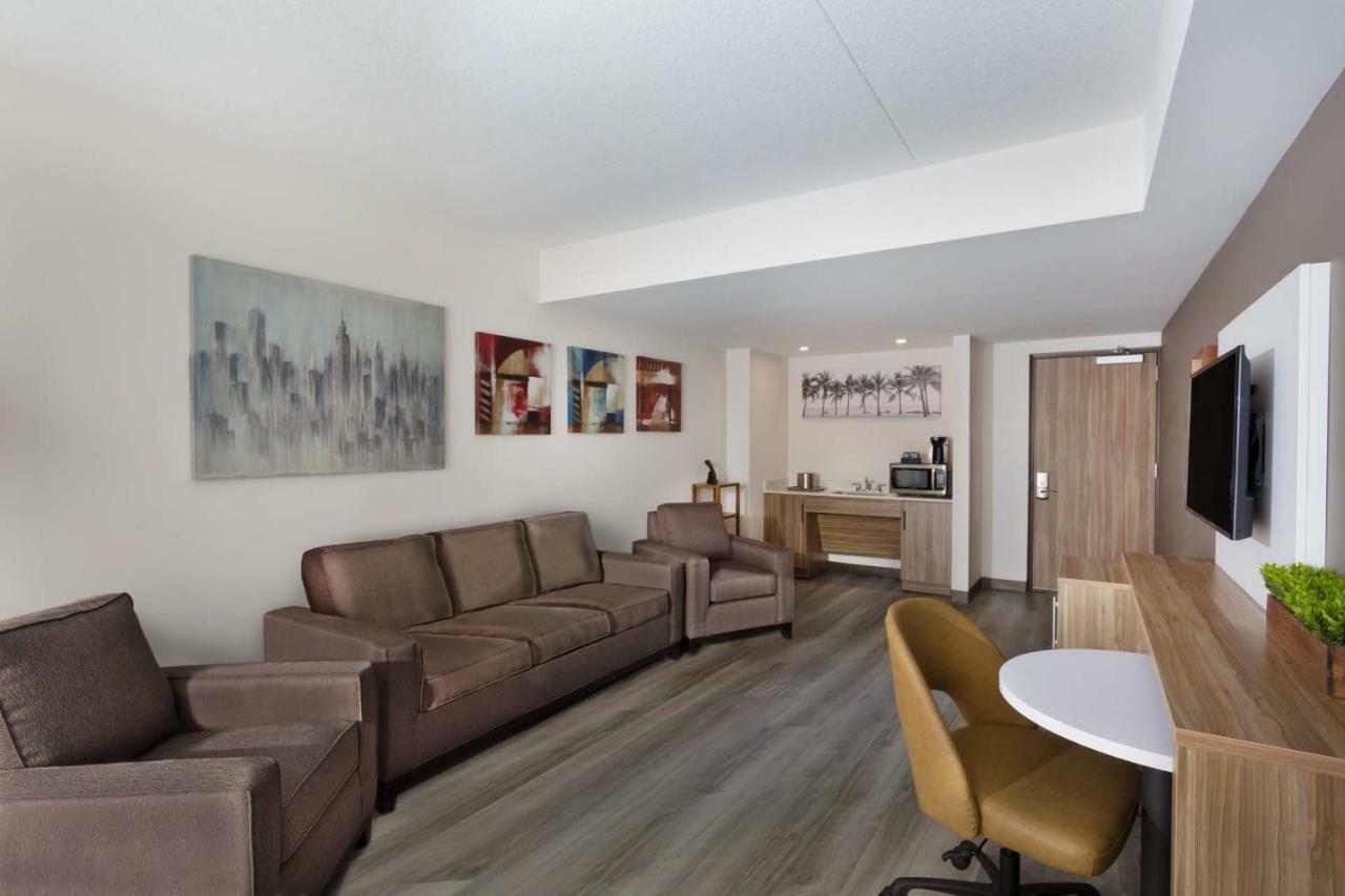 Wyndham Garden Ft Lauderdale Airport & Cruise Port Hotel Dania Beach Bagian luar foto