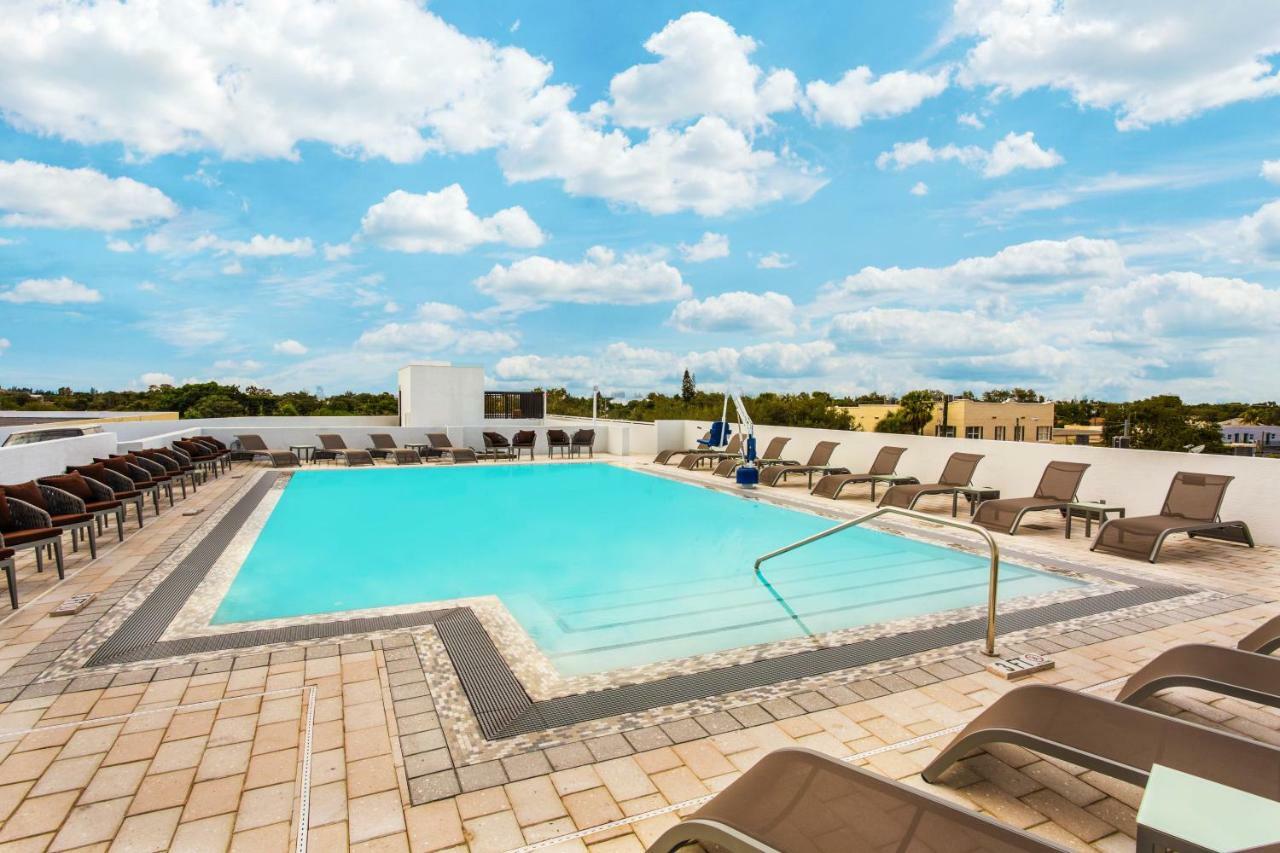 Wyndham Garden Ft Lauderdale Airport & Cruise Port Hotel Dania Beach Bagian luar foto